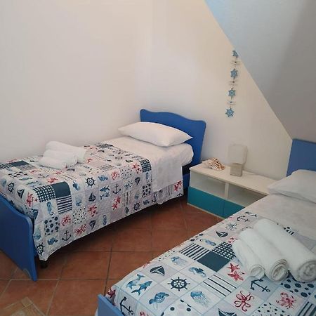 Casa Vacanze Da Merlino Villa Gonnesa Esterno foto
